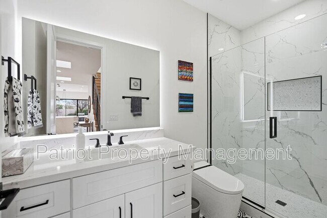 Building Photo - 8989 N Gainey Center Dr