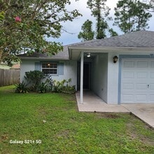 Building Photo - $1495 - 3/2/1 - Palm Coast - Rent Free in 2025