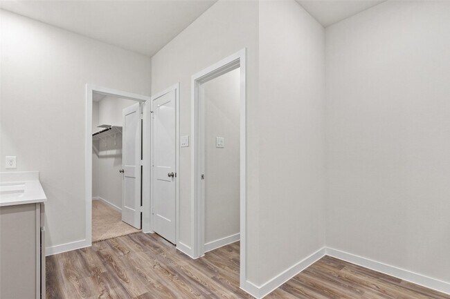 Building Photo - 30223 Fledged Wing Dr