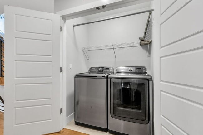 Building Photo - 3956 Osage St
