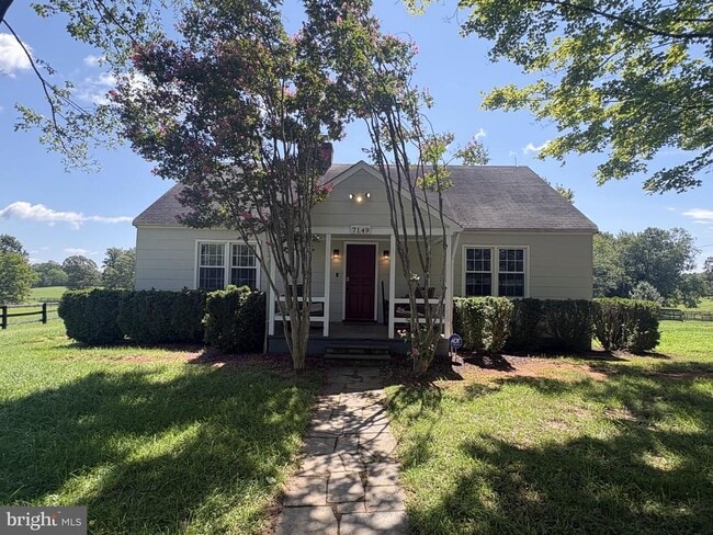 Building Photo - 7149 Gordonsville Rd