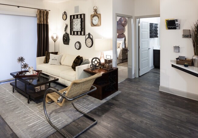 Building Photo - 1111 Studewood-ID61.02