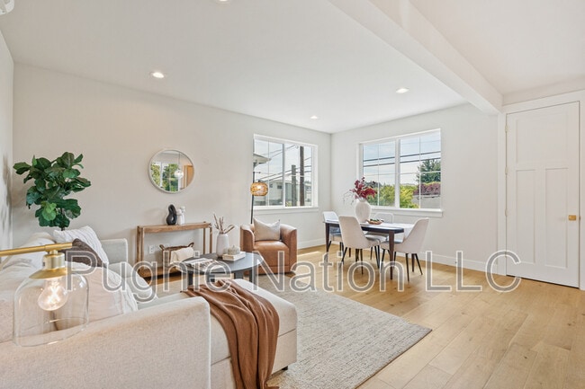 Building Photo - 4142 3rd Ave NW