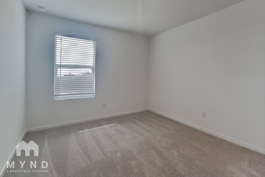 Building Photo - 7127 Sapphire Rdg