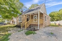 Building Photo - 660 Chestnut St