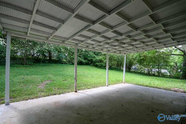 Building Photo - 3423 Rosedale Dr NW