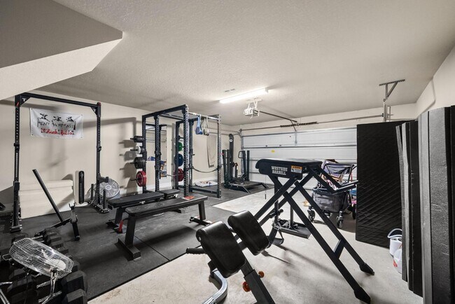 Building Photo - 414 Lilly Bell Ln