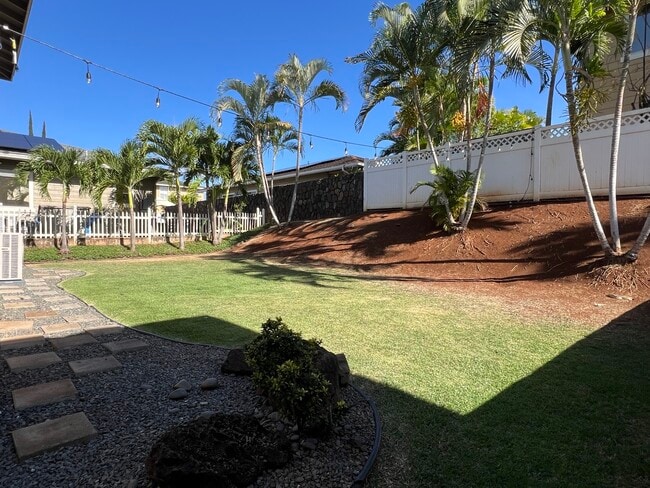 Building Photo - 94-491-491 Ohapali St