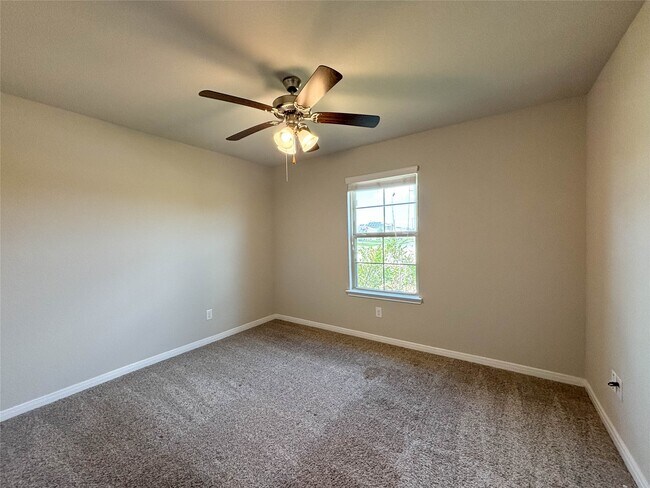Building Photo - 3747 McDonough Way