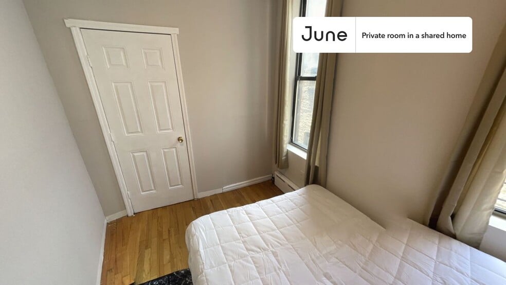 Building Photo - Room in Shared 3 bed/1 bath home in Upper West Side