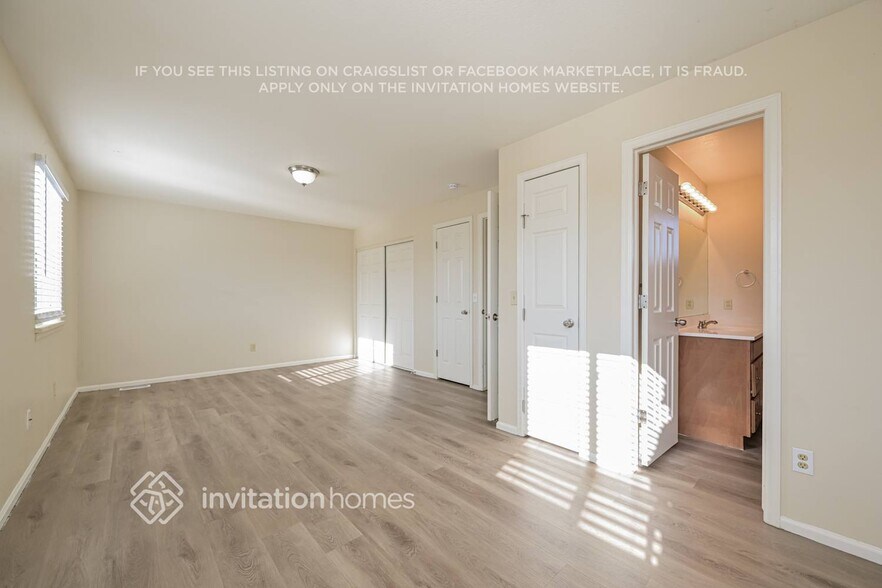 Building Photo - 19382 E Buchanan Pl