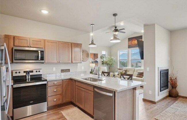 Building Photo - 1700 Wildfire Rd