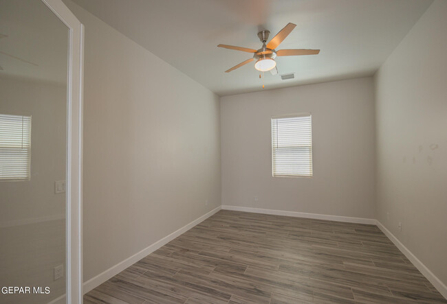 Building Photo - 13448 Emerald Rose Ct