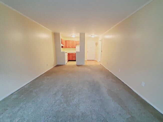 Building Photo - 99 Prospect St