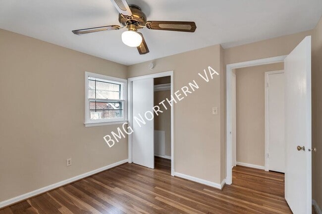 Building Photo - 5722 4th St S