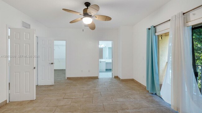 Building Photo - 1916 SE 23rd Ave