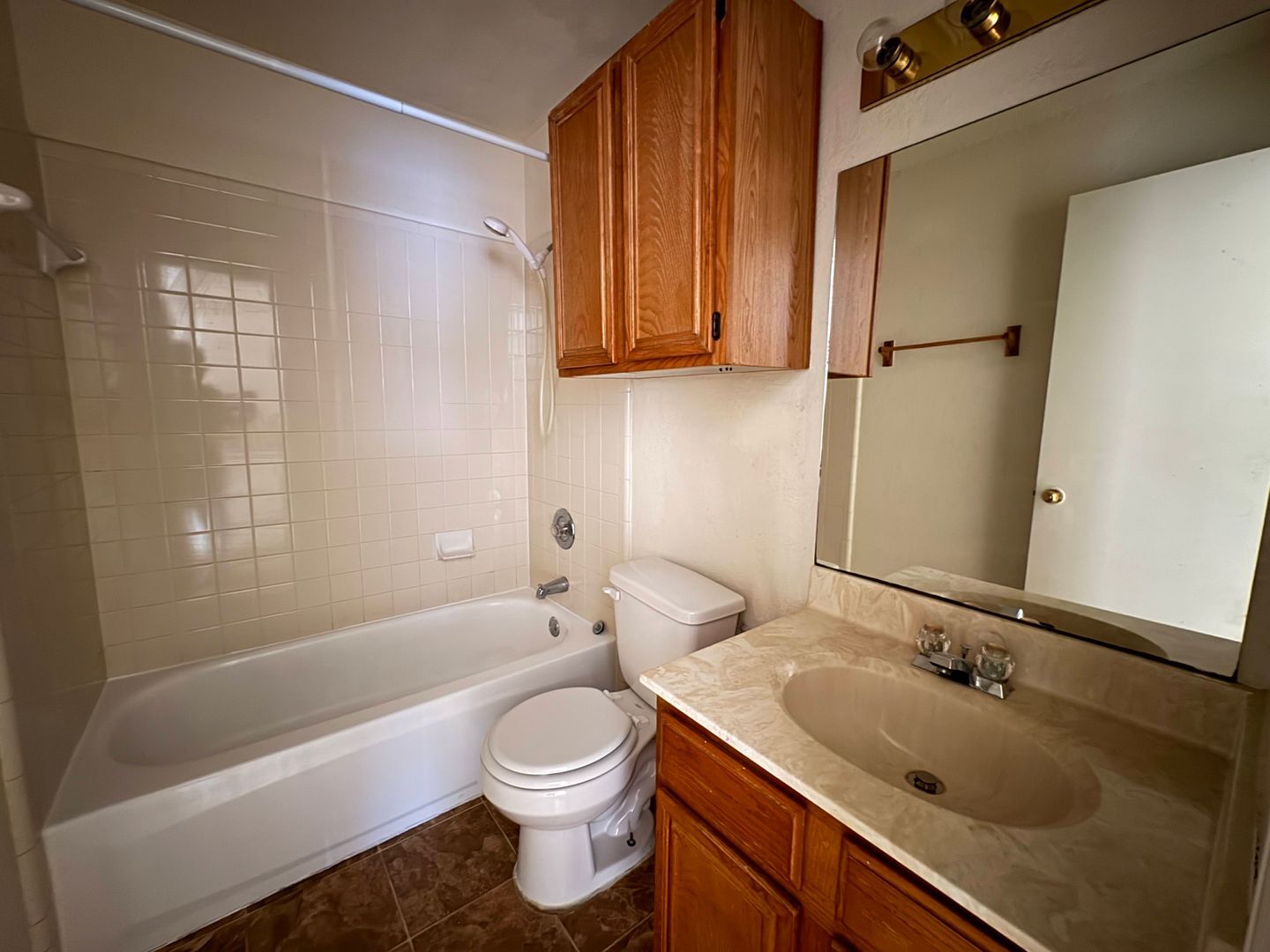 Building Photo - 1508 Benttree Dr