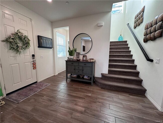 Building Photo - 28673 Parkside Dr