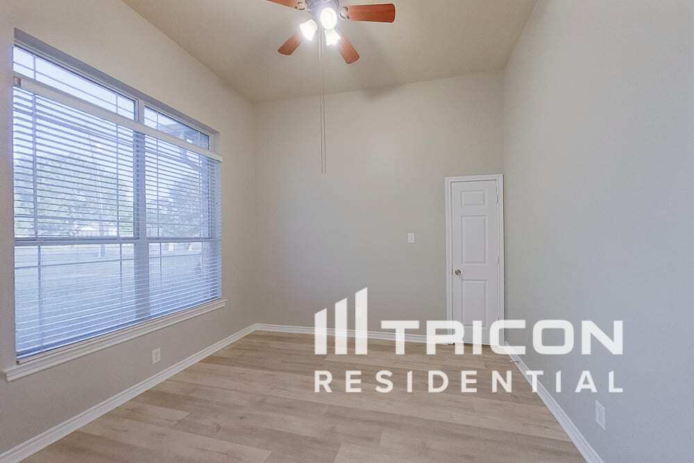 Building Photo - 116 Fox Trail