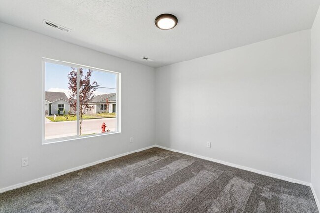 Building Photo - Brand New 4 Bed 2 Bath Home Located in Caldwell