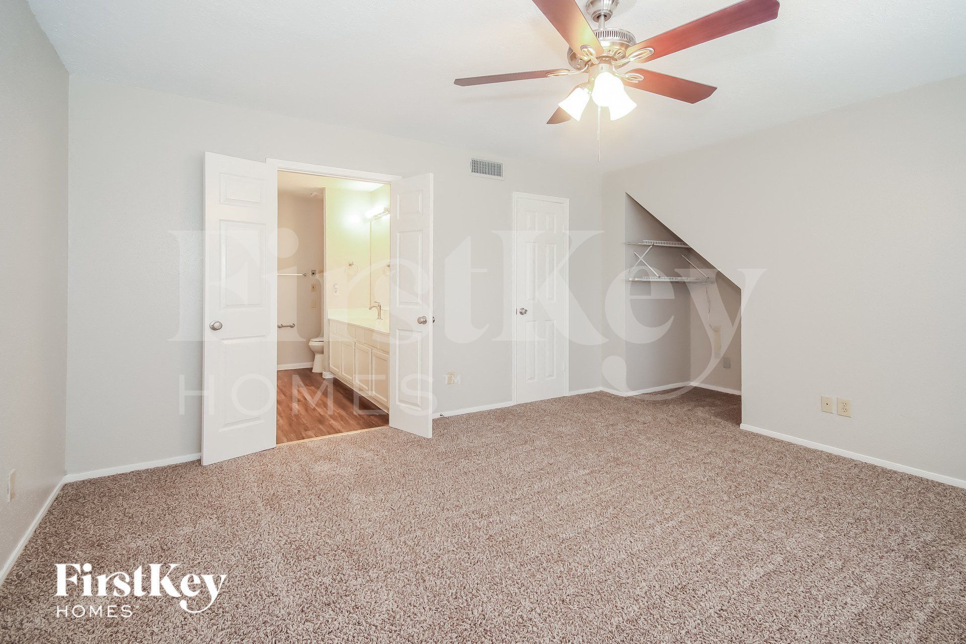 Building Photo - 14703 St Cloud Dr