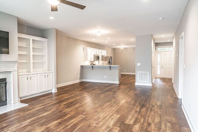 Building Photo - 535 Lighthorse Cir