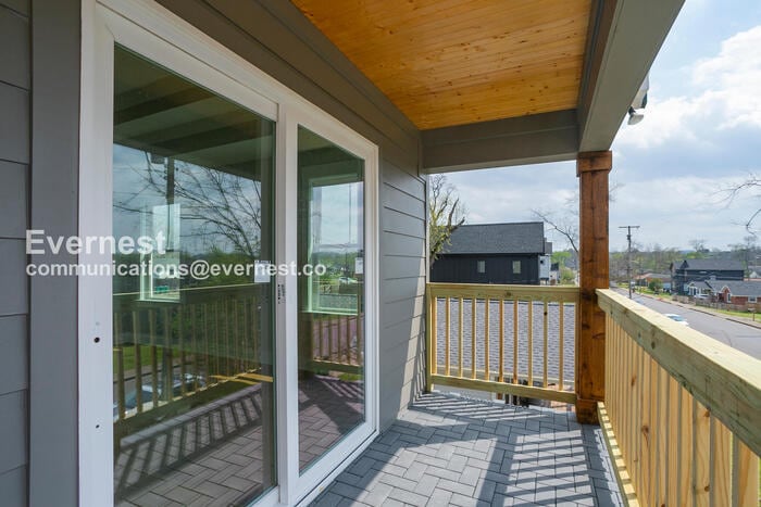 Building Photo - 1612 23rd Ave N