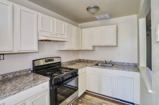 Building Photo - 78 Orient Ave