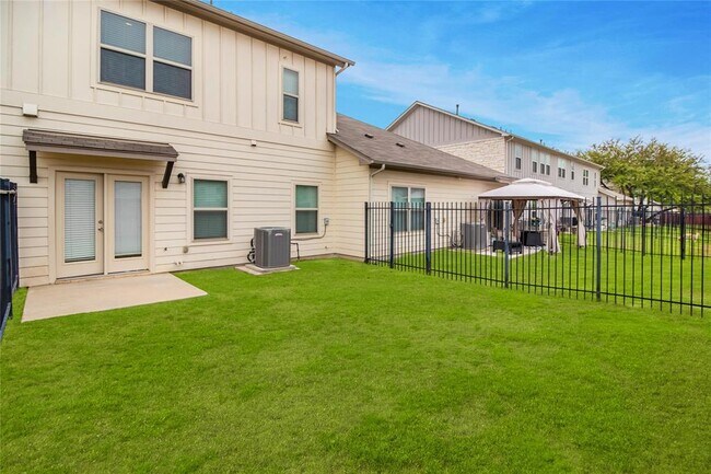 Building Photo - 1603 Airedale Rd