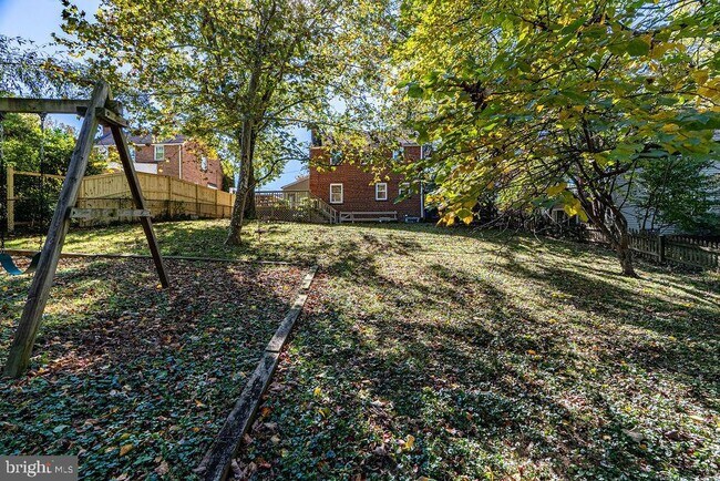 Building Photo - 4505 Conifer Ln