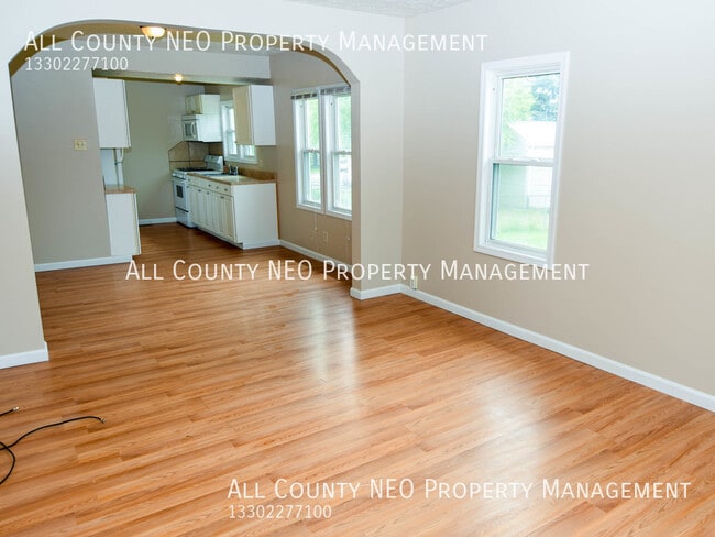 Building Photo - 1247 Grand Blvd