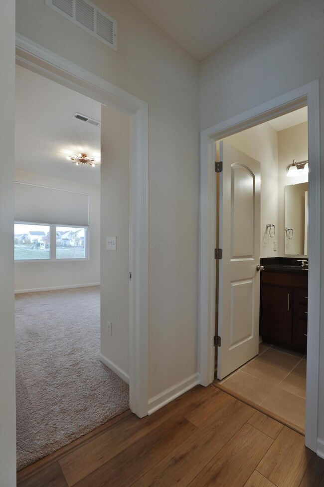 Building Photo - 12009 Landon Dr