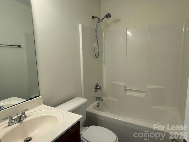 Building Photo - 12631 Cumberland Crest Dr