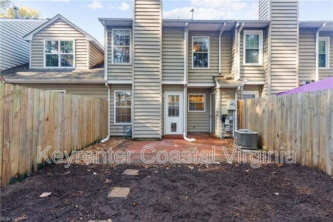 Building Photo - 19 Madrone Pl