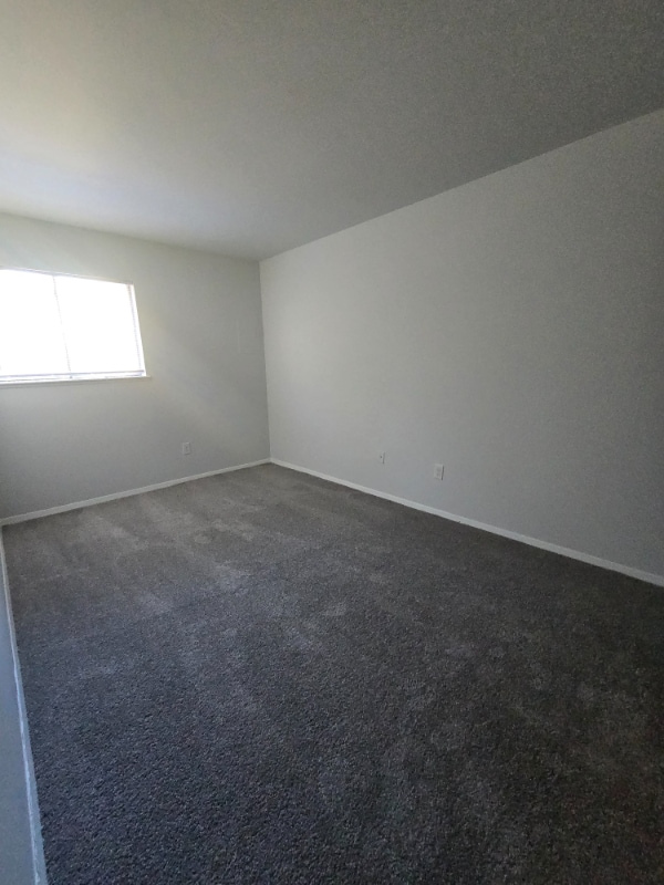 Building Photo - 1221 Nelson St