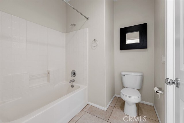 Building Photo - 39951 Capland Dr