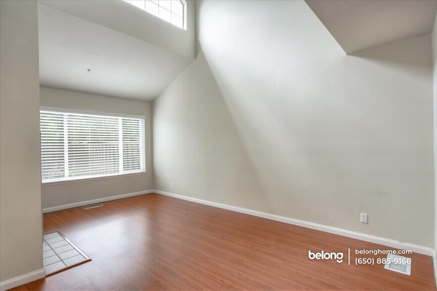 Building Photo - 43 Sea Crest Terrace