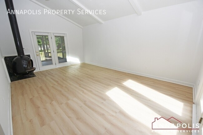 Building Photo - 708 Harness Creek View Dr