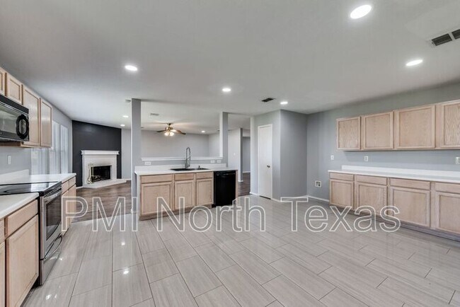 Building Photo - 2512 Brinlee Branch Ln