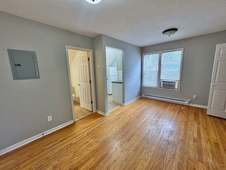 Primary Photo - 727 3rd St N