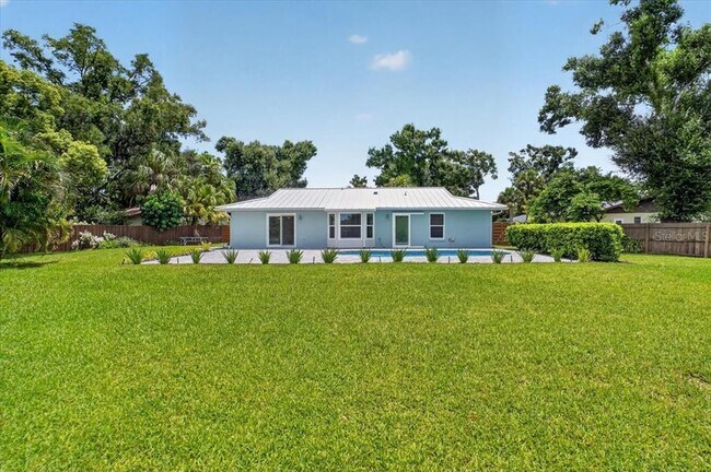 Building Photo - 4230 Shady Oaks Ct