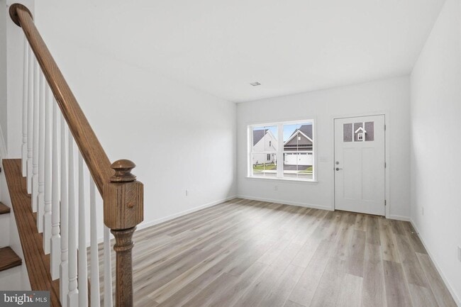 Building Photo - 114 Hillard Fld
