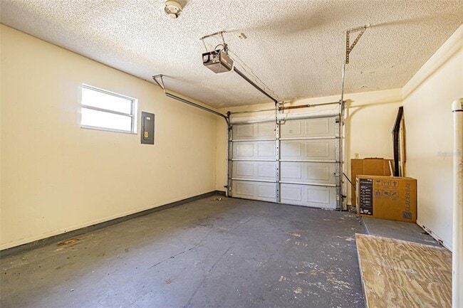 Building Photo - 12807 Kellywood Cir