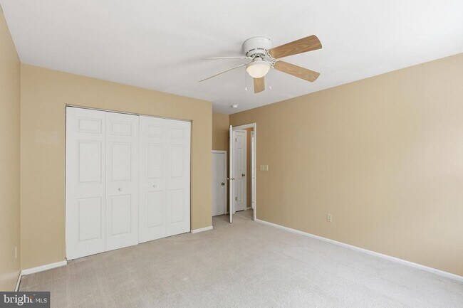 Building Photo - 251 N Caroline Pl