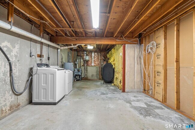 Building Photo - 103 Birch Rd