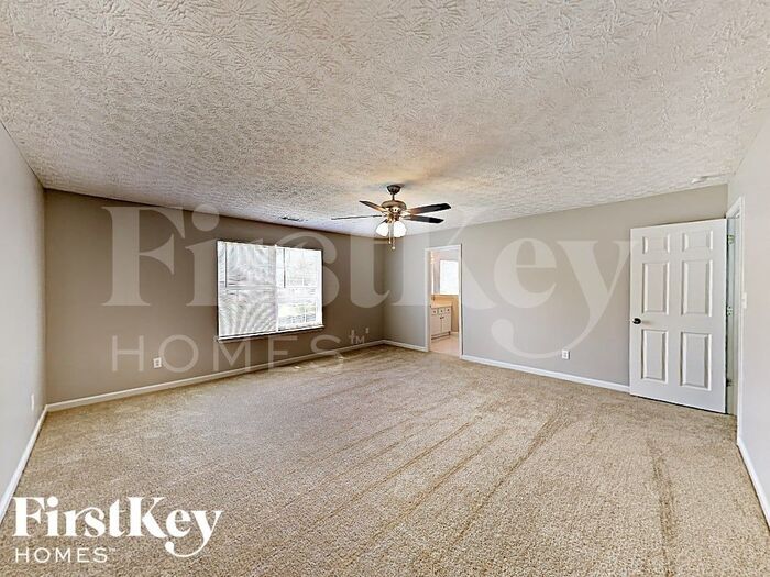Building Photo - 504 Springmoor Ct