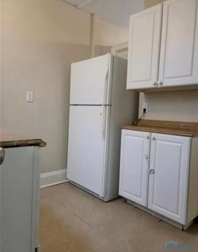 Building Photo - 123 Central Ave