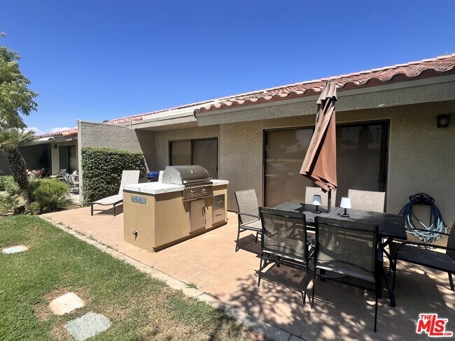 Building Photo - 40981 Preston Trail