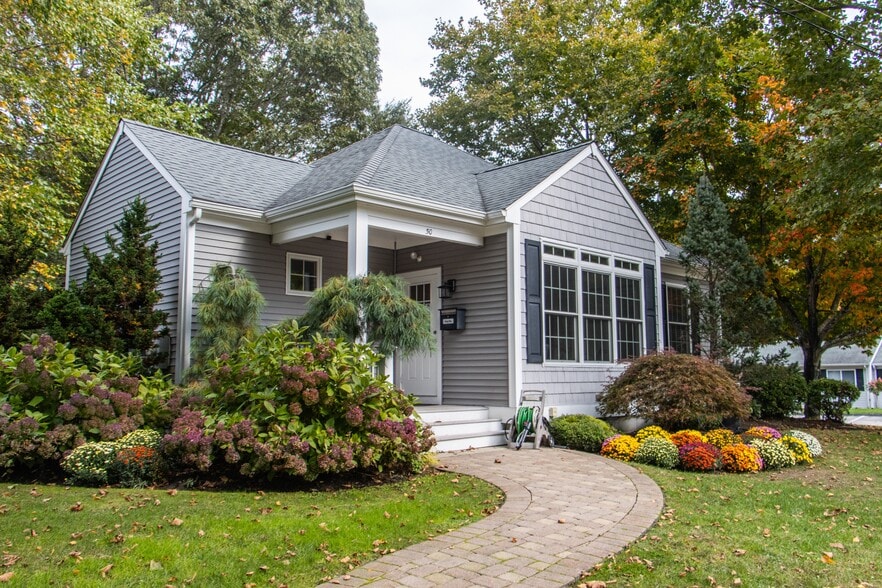 Primary Photo - Tower Hill Landings