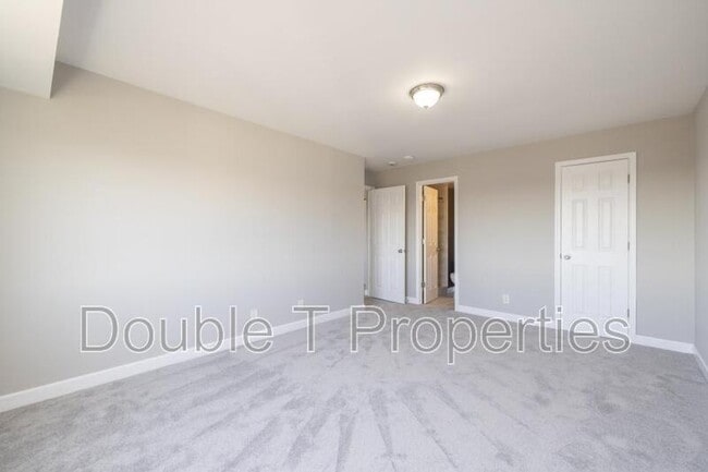 Building Photo - 12001 Old Columbia Pike